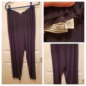 Gray pants, straight leg, suitable for work.